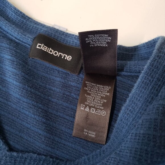 Claiborne Mens Blue Long Sleeve V Neck Shirt Size L Comfortable Casual Basic - Picture 5 of 5